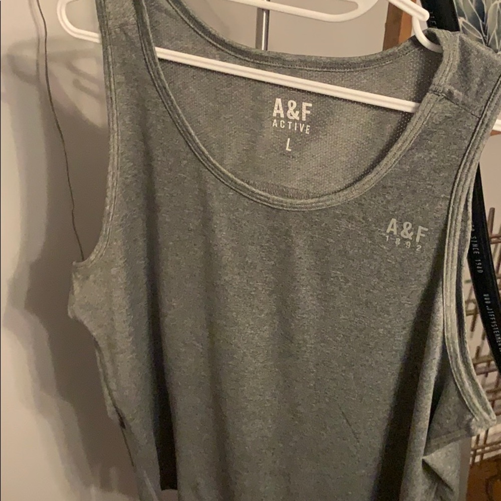 Active tank top